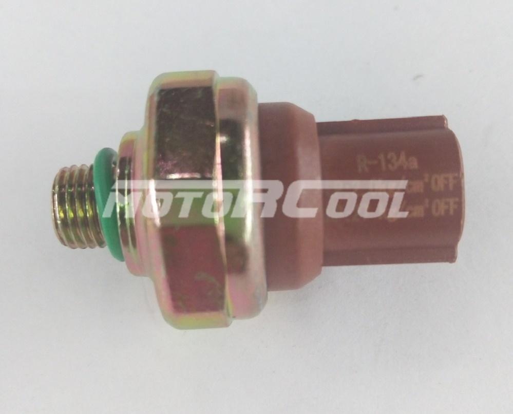 Датчик давления RC-U0436D для Mitsubishi, 3/8-24 UNF Male. 27 kg/cm2 Off, LP: 2.0 kg/cm2 Off, R-12, R-134a. Датчик давления RC-U0436D для Mitsubishi, 3/8-24 UNF Male. 27 kg/cm2 Off, LP: 2.0 kg/cm2 Off, R-12, R-134a.