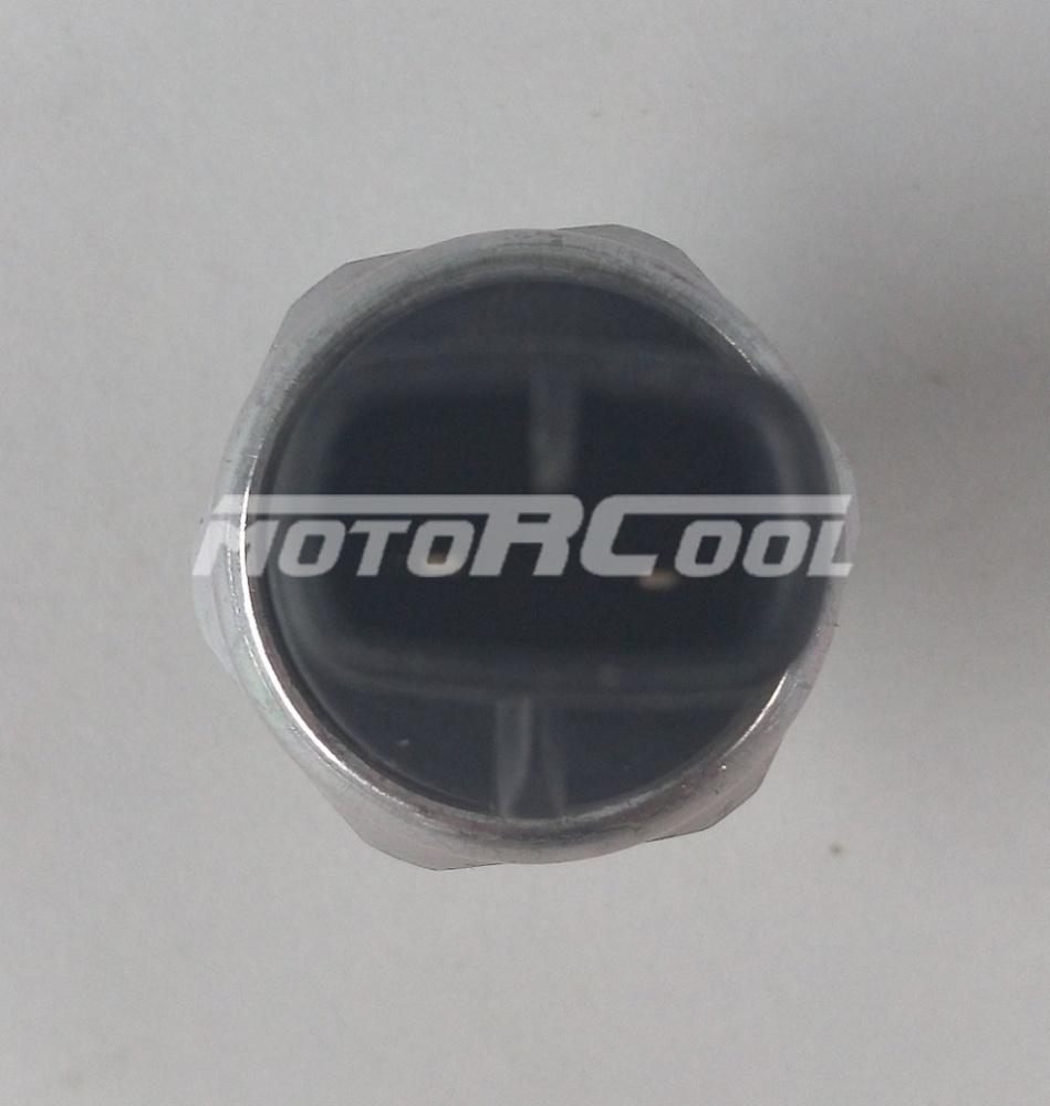 Датчик давления RC-U0447C для Ford/Mazda, 3/8-24 UNF Male. HP: 30 kg/cm2 Off, LP: 2.0 kg/cm2 Off, R-12, R-134a. Датчик давления RC-U0447C для Ford/Mazda, 3/8-24 UNF Male. HP: 30 kg/cm2 Off, LP: 2.0 kg/cm2 Off, R-12, R-134a.