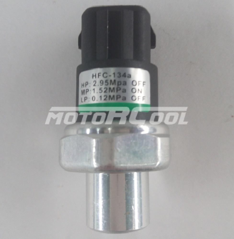 Датчик давления RC-U0457 для Audi A4/A6/A8/Passat B5, M10-P1.25, Female. HP: 2.95 Mpa Off, MP: 1.52 Mpa On LP: 0.13 Mpa Off, RFC-R134a Датчик давления RC-U0457 для Audi A4/A6/A8/Passat B5, M10-P1.25, Female. HP: 2.95 Mpa Off, MP: 1.52 Mpa On LP: 0.13 Mpa Off, RFC-R134a