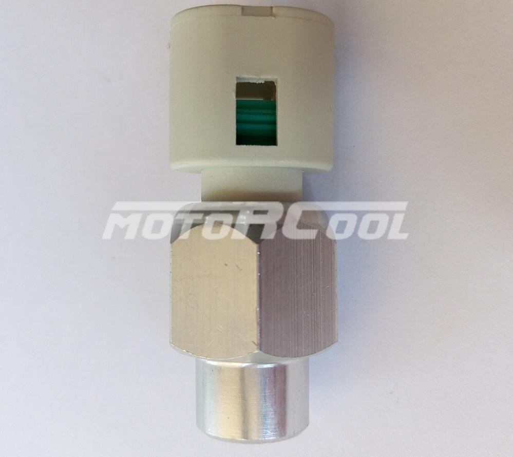 Датчик давления RC-U0494 для Renault, 7/16-20 UNF Female, ON: 22 kg/cm2, Off: 15 kg/cm2, R-134a Датчик давления RC-U0494 для Renault, 7/16-20 UNF Female, ON: 22 kg/cm2, Off: 15 kg/cm2, R-134a