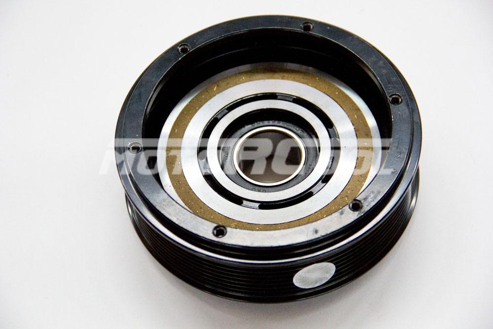 Шкив RC-U08126 с пыльником аналог Denso (NipponDenso) 10РА17С, наруж. Ø 141 mm. посад. Ø 30 mm, внутр. Ø 97,5 mm, высота 54 mm. Шкив RC-U08126 с пыльником аналог Denso (NipponDenso) 10РА17С, наруж. Ø 141 mm. посад. Ø 30 mm, внутр. Ø 97,5 mm, высота 54 mm.